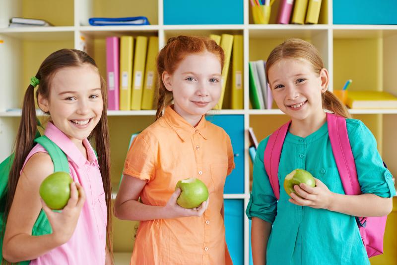 Какие витамины нужны школьнику?